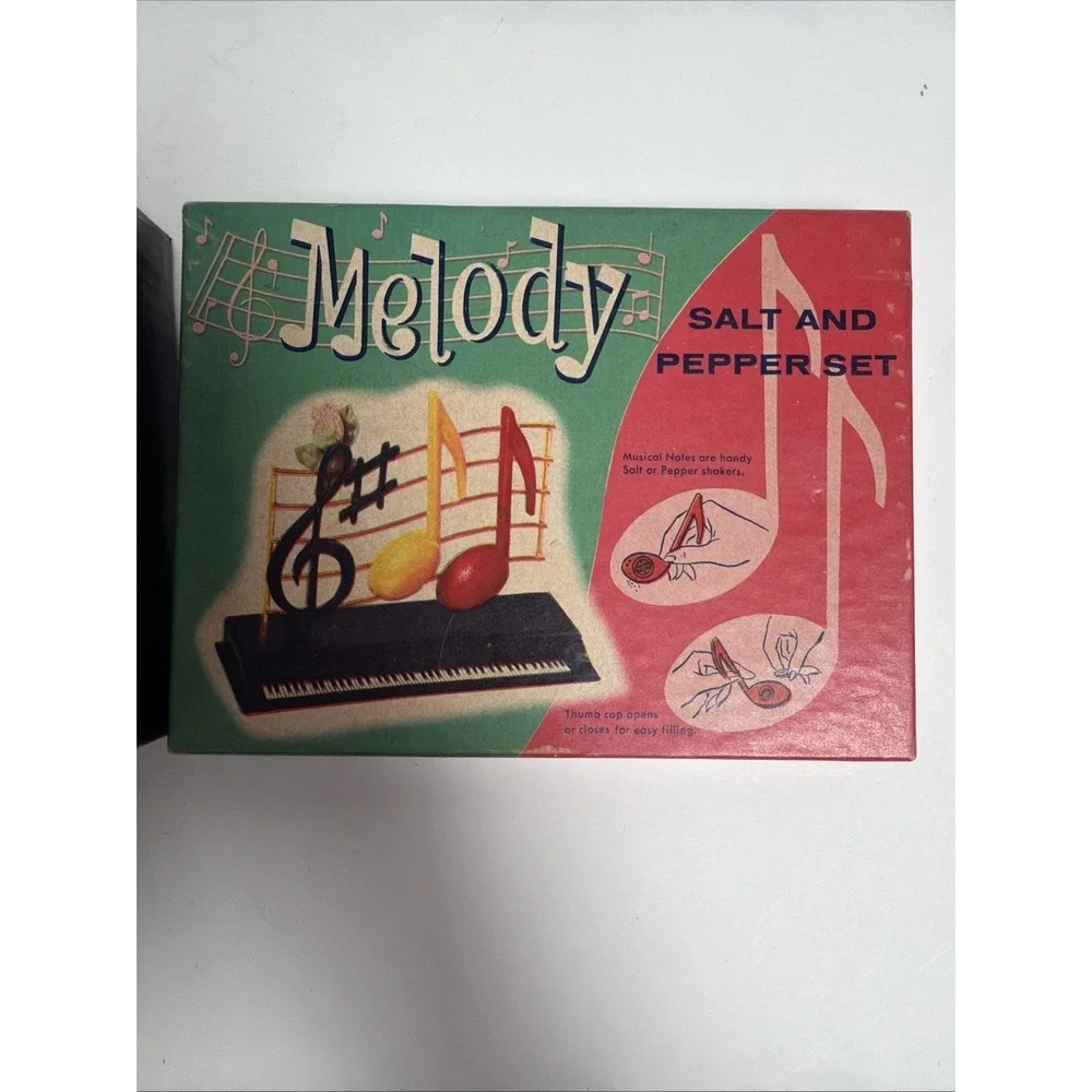 Vintage Melody Piano‎ Music Notes Treble Clef Salt & Pepper Shaker Set with Box